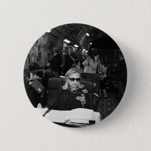 Bóton Redondo 5.08cm Hillary Clinton que é um chefe