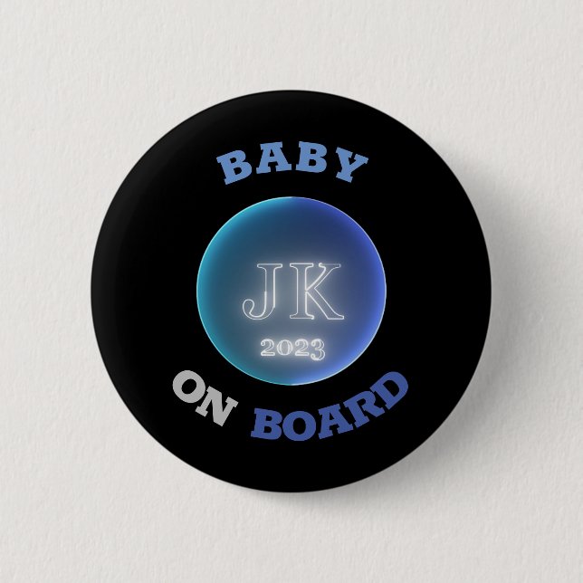 Bóton Redondo 5.08cm JK 2023 Baby On Conselho Bigger Letters (Frente)