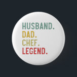 Bóton Redondo 5.08cm Mens Vintage Shirt Husband Pai Chef Legenda Retro<br><div class="desc">Mens Vintage Camisa Marido Pai Legenda do Chef Lenda Retro chef, pai, cozinhar, padeiro, pastelaria, engraçado, dia de os pais, presente, cozinheiro, comida, cozinha, fodie, meme, assar, restaurante, churrasco, culinário, humor, presentes</div>
