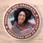 Bóton Redondo 5.08cm Orgulho do nosso Formando 20XX | Graduação<br><div class="desc">Este design simples e clássico é composto por tipografia serif e adiciona uma foto personalizada.</div>