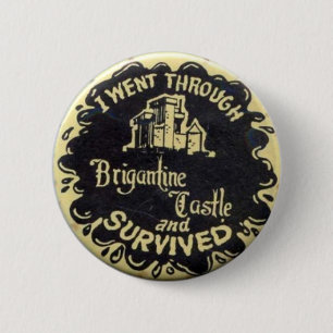 Bóton Redondo 5.08cm Retro eu sobrevivi ao Pin do castelo do Brigantine