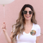 Bóton Redondo 5.08cm Sun Rainbow Chá de fraldas Mãe A Ser<br><div class="desc">Reconheça a mãe a estar com esses corajosos e coloridos pinos de sol e chá de fraldas arco-íris! Encontre fontes de energia iguais ao sol e à festa do arco-íris no meu compro.</div>