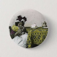 Tempo do chá da menina do Victorian com vintage do