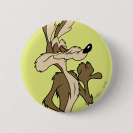 Bóton Redondo 5.08cm WILE E. COYOTE™ com aparência orgulhosa