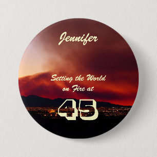 Bóton Redondo 7.62cm 45.º aniversário do Botão de Fogo do Mundo