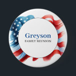 Bóton Redondo 7.62cm Botões de Reunião da Família Branco Vermelho e Tem<br><div class="desc">Celebre sua próxima família se reúna com esses botões de reunião de família personalizados, com uma bela cor d'água design de bandeira americana em vermelho, branco e azul. Perfeito como crachás de manutenção da reunião da família, esses pinos são um complemento significativo e divertido para o seu trapo de reunião...</div>