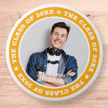 Bóton Redondo 7.62cm Graduação A Classe de Foto Personalizada Moderna 2<br><div class="desc">Este design simples e moderno é composto por tipografia de serifa e adiciona uma foto personalizada.</div>
