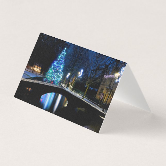 Bourton sobre a Árvore de Natal Água Cotswolds (Frente)