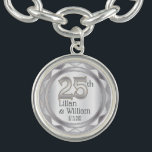 Bracelete Com Pingente Aniversário de Casamento de 25 Silver<br><div class="desc">Personalize Charm. 25 Silver Casamento Aniversário de Casamento. ✔ Nota: Nem todas as áreas de modelo precisam ser alteradas. 📌 Se você precisar de mais personalização, clique no botão "Clique para personalizar mais" ou "Personalizar ou Editar Design" e use nossa ferramenta design para redimensionar, girar, alterar a cor do texto,...</div>