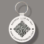 Branca | Chaveiro de Código QR personalizado de ne<br><div class="desc">Chaveiro de código QR personalizável,  com um fundo branco mínimo. Para gerar um novo código QR no design,  adicione o URL do seu site ou identificador de mídia social no recurso " personalizar este modelo".</div>