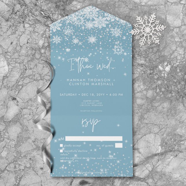 Branca Moderna Flocos de Neve Azul Sem Janto (Modern White Sparkle Snowflakes Blue No Dinner All In One Invitation)
