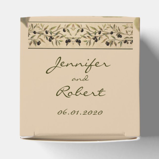 Branch De Oliva: Uma Caixa De Favor De Toque Tusca (Topo)