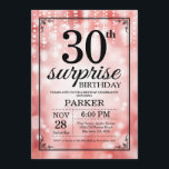 Brilho vermelho do convite do aniversário de 30<br><div class="desc">Surpreenda o convite do aniversário de 30 anos com luzes vermelhas da corda com fundo vermelho do brilho. Aniversário vermelho. Aniversário adulto. Os homens ou as mulheres Bday convidam. 13o 15o 16o 18o 20o 2ø 30o 40th 50th 60th 90 100th do 80 do 70, alguma idade. Para uma personalização mais...</div>
