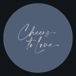 Brinde ao Amor Adesivo – Fundo Azul-Marinho<br><div class="desc">Celebre o amor com estilo com este adesivo elegante "Brinde ao amor", apresentando um fundo azul-marinho profundo e tipografia branca nítida. Seu design limpo e moderno o torna perfeito para selar caixas de lembranças de casamento, sacolas de presentes ou adicionar um detalhe atencioso à papelaria do seu evento. Um toque...</div>