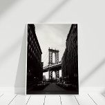 Brooklyn Bridge Nova Iorque - Impressão de tela<br><div class="desc">A Impressão de Telas de Ponte do Brooklyn Preta e Branca,  seguindo as últimas tendências em decoração domiciliar,  é ideal para renovar suas paredes.</div>