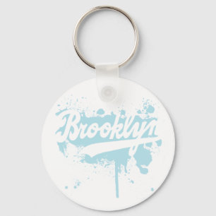Brooklyn pintou o chaveiro azul