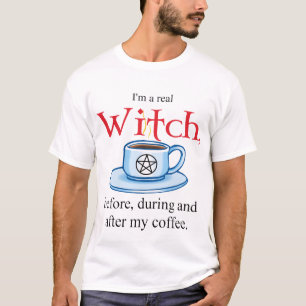 bruxa do café da camisa V em branco