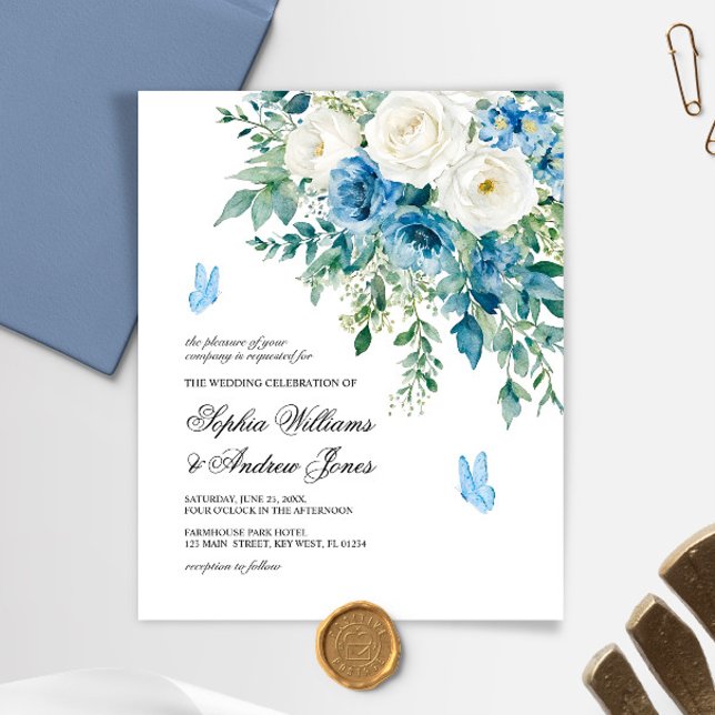Budget Dusty Blue Flowers Wedding Invitation (Criador carregado)