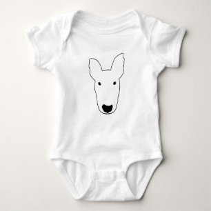 Bullie grande enfrenta a camisa do bebê T