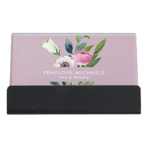 Buquê Floral Minimalista em Aquarela Rosa Pastel