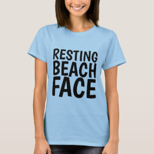 BUSCA DE PRAIA, T-shirts de mulheres engraçadas