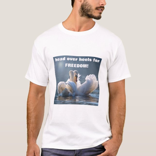 Cabeça sobre calcanhar - calços (luz) T-Shirt (Frente)