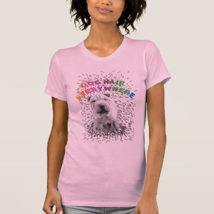 Cabelo do t-shirt das senhoras do cão