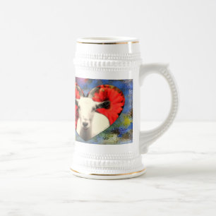 Cabra com caneca de cerveja do coração &