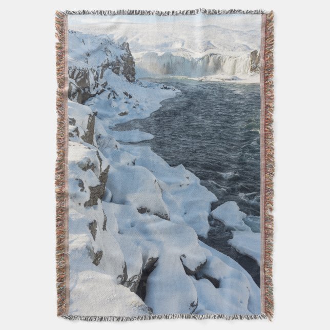Cachoeira Godafoss Coberta de Neve (Frente Vertical)
