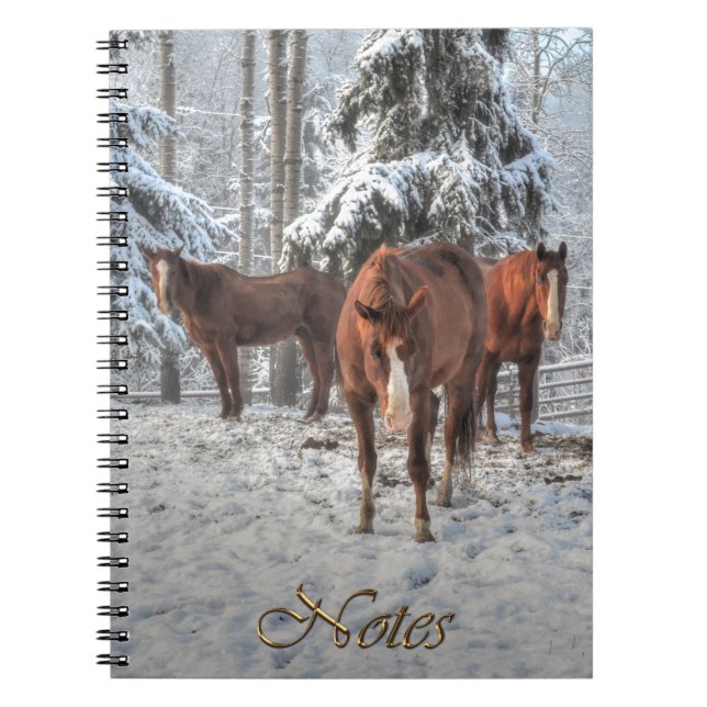 Caderno Espiral 3 Cavalos de Raça Chestnut em Floresta de inverno (Frente)