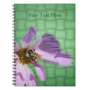 Caderno Espiral Abelhas Na Natureza Da Flor Cosmos