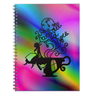 Caderno Espiral Alice no País das Maravilhas. Ilustração de sil