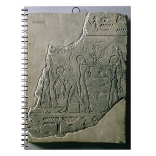 Caderno Espiral Alivio de Bas das sacerdotisas que recolhem as