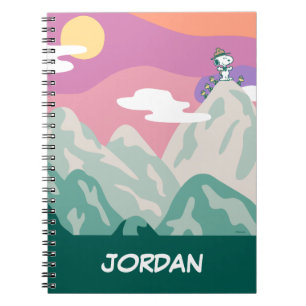 Caderno Espiral Amendoins   Snoopy & Troop Caminhando a Montanha
