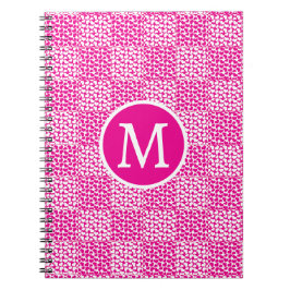 Caderno Espiral Amor verificado em magenta e monograma branco
