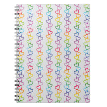 Arco-íris, corado, corações de amor em branco