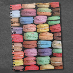 Caderno Espiral Arco-íris de biscoitos empilhados de Macaron do