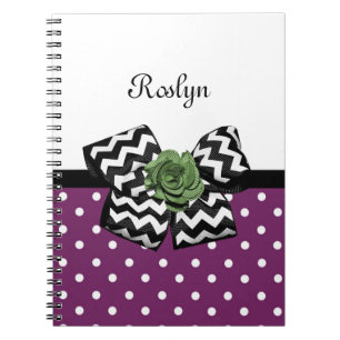 Caderno Espiral Arco Rosa verde de pontos roxos, com nome