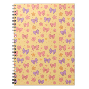 Caderno Espiral Arcos Pastéis e Padrão de Flores – Menina Amarela