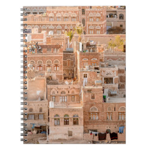 Caderno Espiral Arquitetura da Cidade Velha de Sana'a, Iêmen. UNE