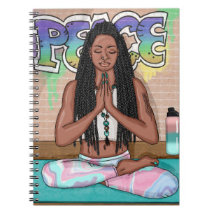 Caderno Espiral Arte Urbana Mulher Bonito que faz meditação