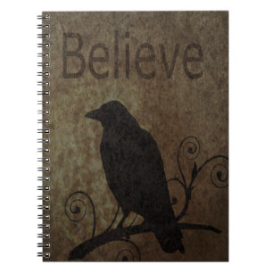 Caderno Espiral As palavras inspiradas acreditam com corvo do