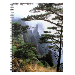 Caderno Espiral Ásia, China, Huanshan. A montanha amarela