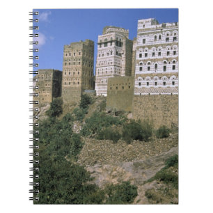 Caderno Espiral Ásia, Iêmen, Al Hajjara. Edifícios e apenas