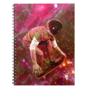 Caderno Espiral Astronauta Skateboard