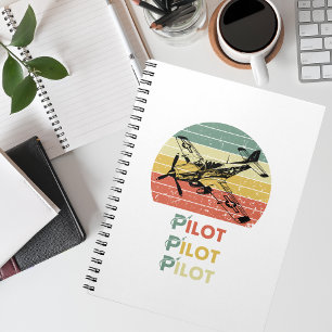 Caderno Espiral Avião contra um pôr do sol retrô vintage, aviação