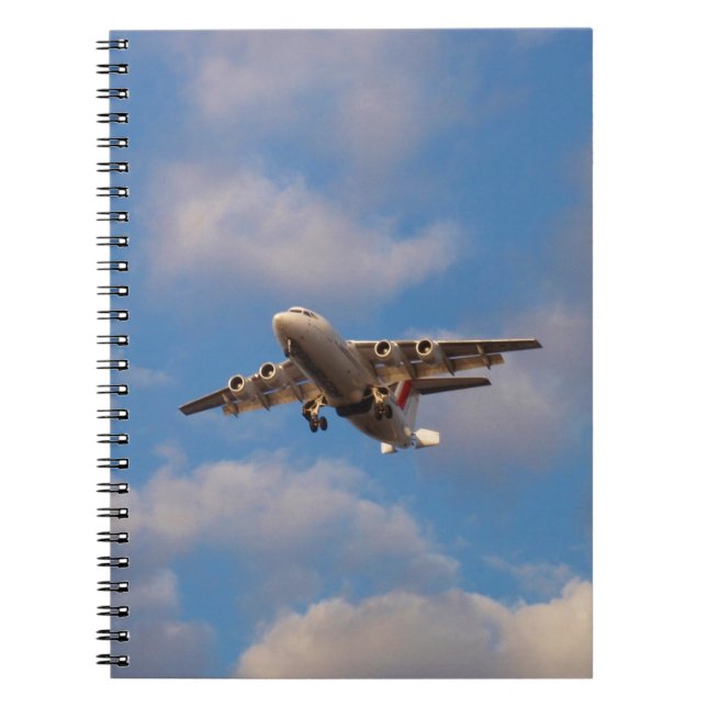 Caderno Espiral Avro RJ85 Jet pousando (Frente)