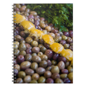 Caderno Espiral Azeitonas Expostas No Mercado