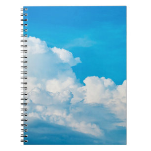 Caderno Espiral Azul-céu nuvens de fundo brancas