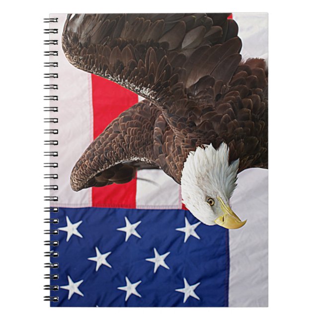 Caderno Espiral Bald Eagle com a bandeira americana (Frente)